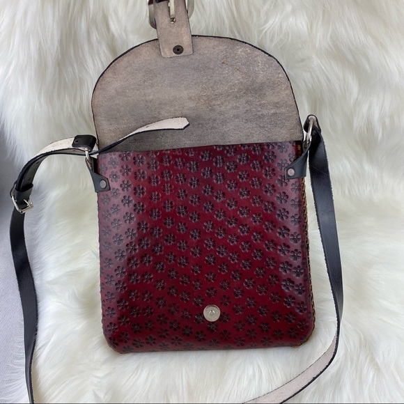 NEW MEXICAN RAW LEATHER CROSSBODY BAG - Picture 8 of 13